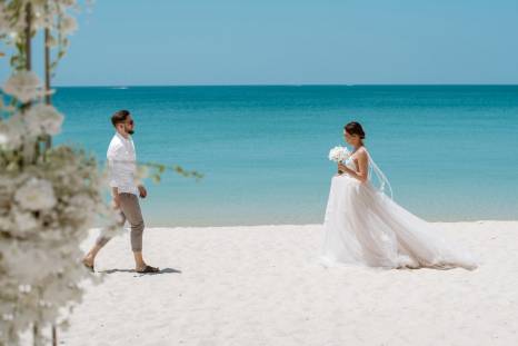 картинка: чудесная свадебная церемония на острове Пхукет