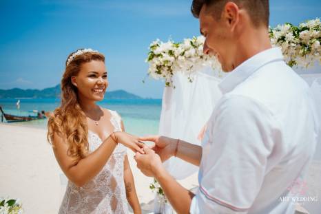 фото: традиционная церемония свадьбы на острове Пхукет
