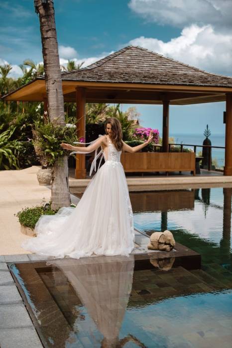 изображение: чудесная церемония свадьбы на острове Пхукет