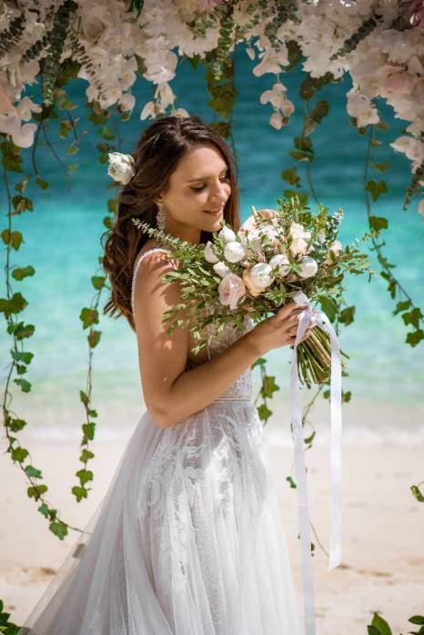 изображение: красивая свадьба на острове Пхукет