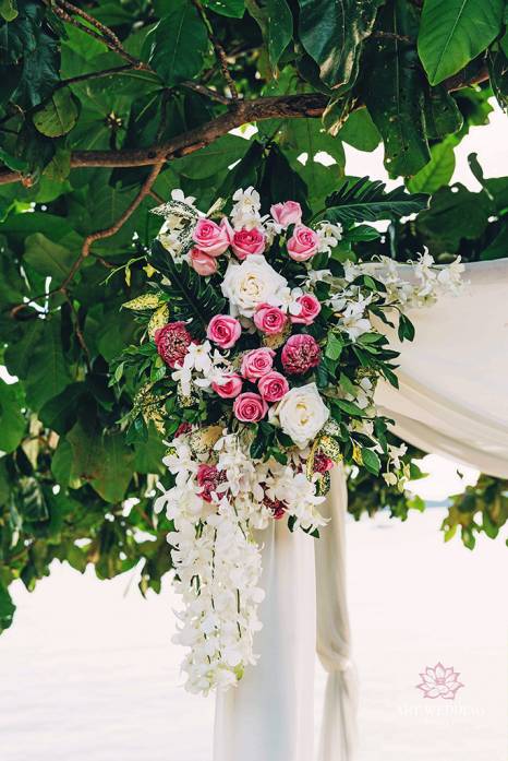 фотография: красивая свадьба на острове Пхукет
