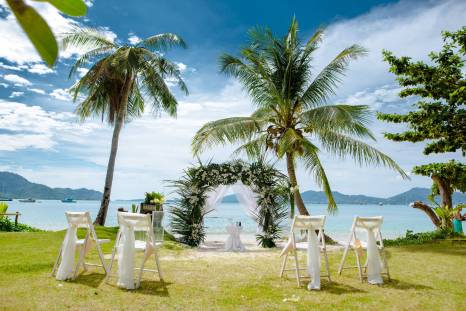 фото: традиционная свадебная церемония на острове Пхукет