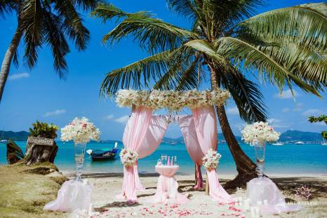 фото: красивая свадьба в Таиланде