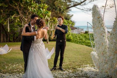 изображение: волшебная свадебная церемония в Таиланде